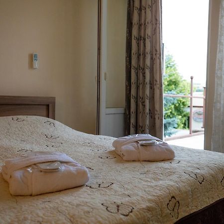 Leader Hotel ゴリ エクステリア 写真